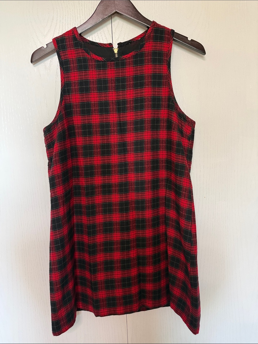 Sleeveless Red and Black Plaid Shift Dress